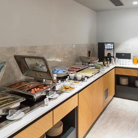 Courtyard By Marriott 4*