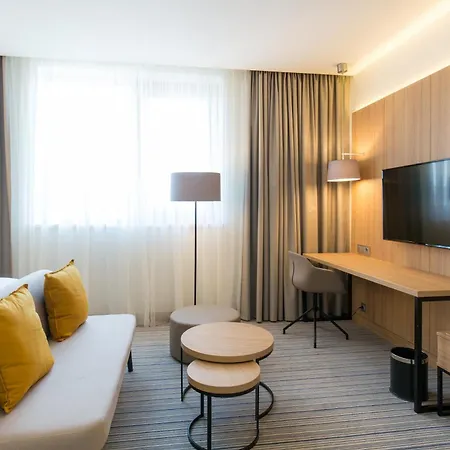 מלון Courtyard By Marriott באניה לוקה