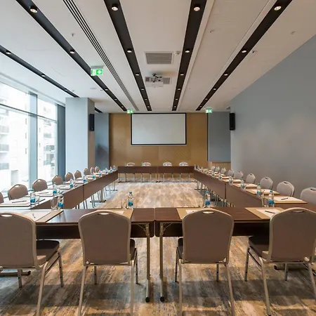 Courtyard By Marriott מלון 4*