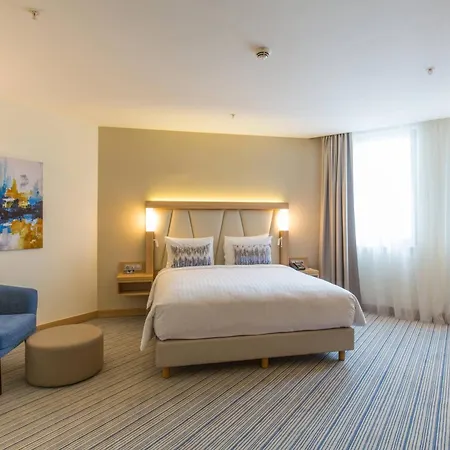 Courtyard By Marriott מלון באניה לוקה