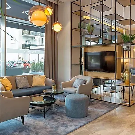 מלון Courtyard By Marriott 4*