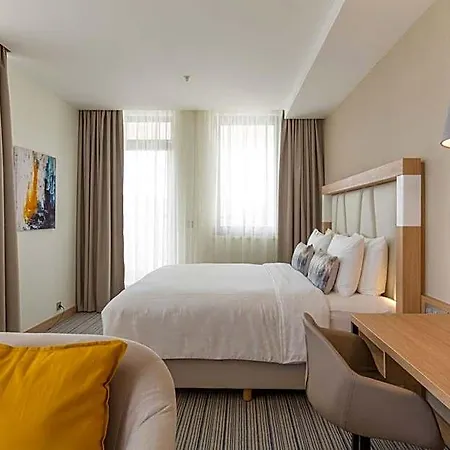 Courtyard By Marriott