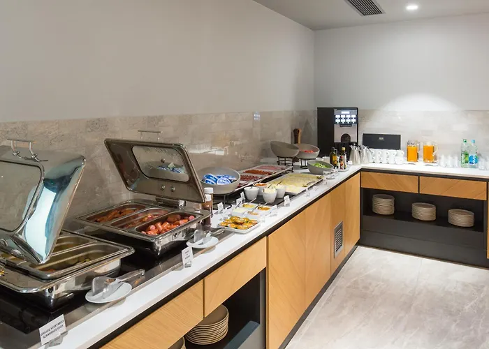 Courtyard By Marriott 4*