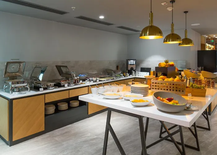 Courtyard By Marriott Hotel 4*