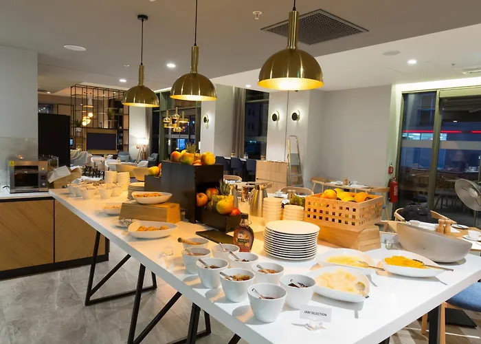 Courtyard By Marriott