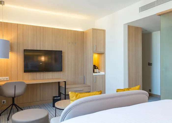 Hotel Courtyard By Marriott 4*