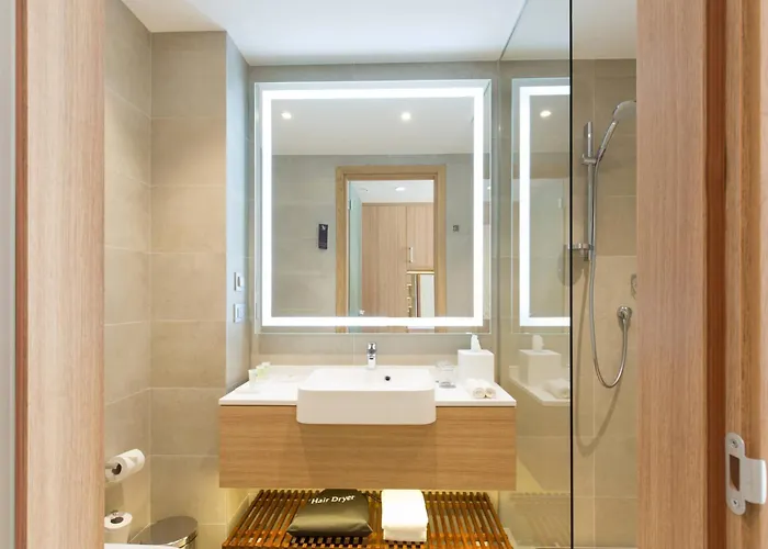 Courtyard By Marriott 4*