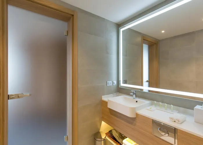 Hotel Courtyard By Marriott