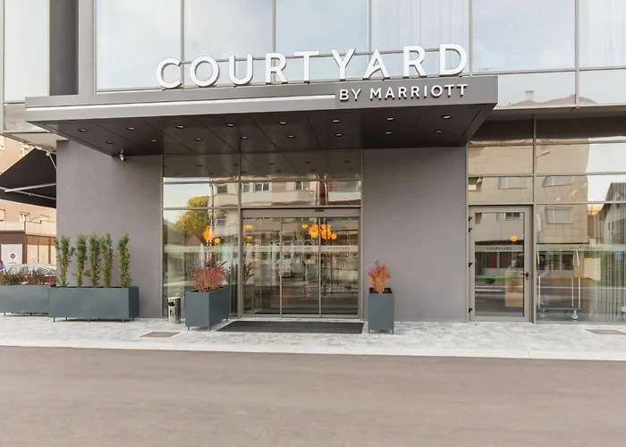 Courtyard By Marriott Hotel 4*